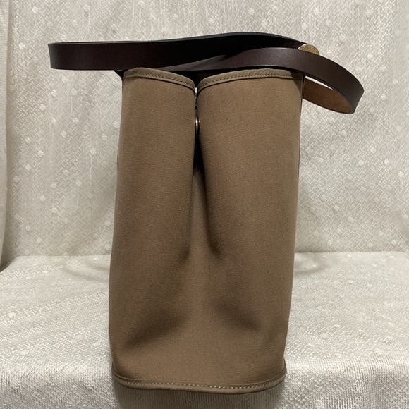 *SOLD*Hermès Toile H Cabag Elan Etoupe Canvas With Leather Expandable Tote bag - Picture 9 of 17